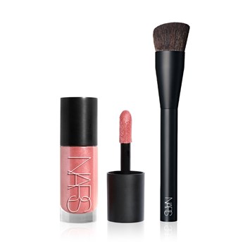 NARS - BLUSH & BLEND DUO - Yoğun Pigmentli ve 16 Saat Nemlendirme Sağlayan Likit Allık & Fırça Seti